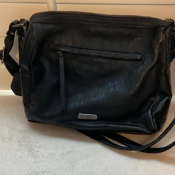 Jessica Simpson Black Crossbody Bag - Image 2
