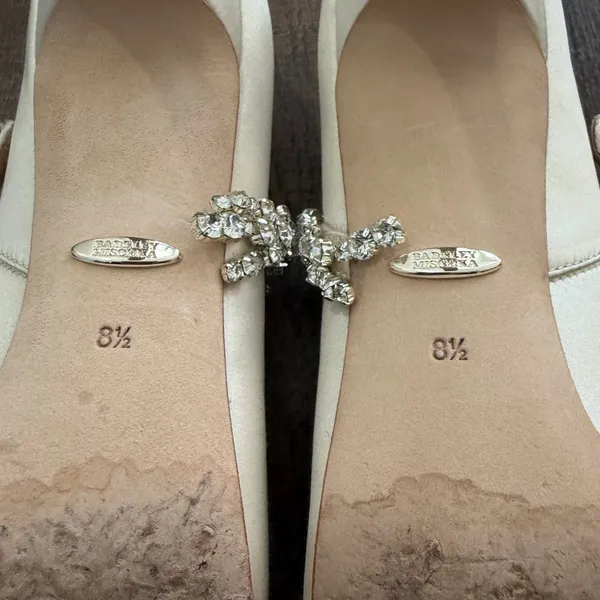 Badgley Mischka Esperanza Satin Crystal Embellished Heels Nude Size 8.5 - Image 5