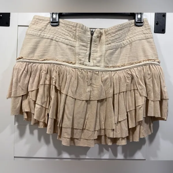 RARE! Free People NWOT Frostbite Mini Skirt, size 10 - Image 4
