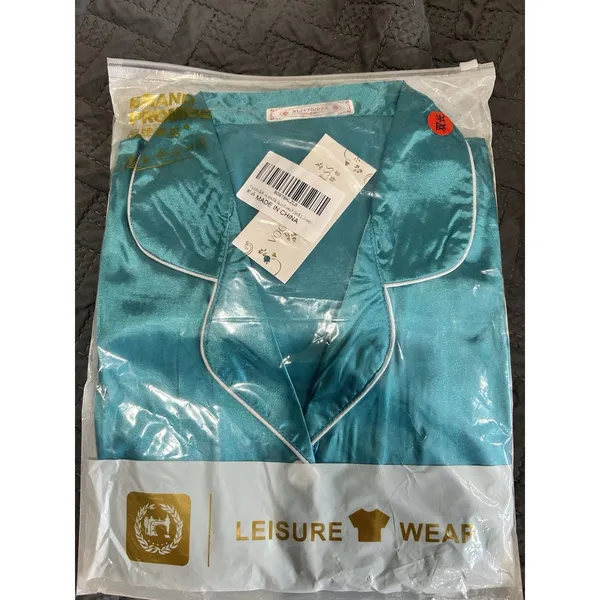 New Women's Silk Satin Pajama Set Button LS Top And Elastic Waist Pants Amazon - Image 2