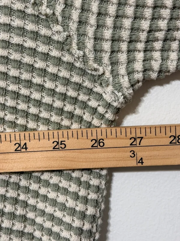 American Eagle AE Big Hug Notch Neck Waffle Sweatshirt Size Large Green - Image 9
