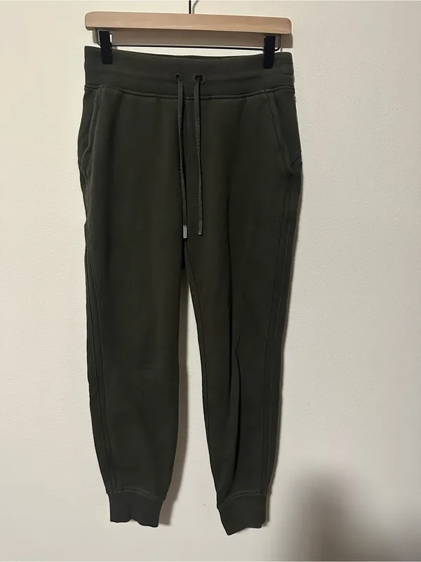 Lululemon Warm Down Jogger II 28" Camo Green W5CJQS size 6 - Image 7