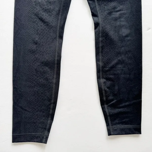 Lululemon High Times Pant 4 RARE Desert Snake Deep Coal Black Snakeskin Luon - Image 5