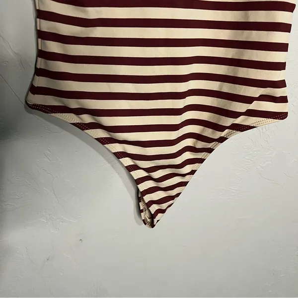 Babaton Aritzia Contour Striped Mauve Cream Double V-Neck‎ G String Bodysuit - Image 5