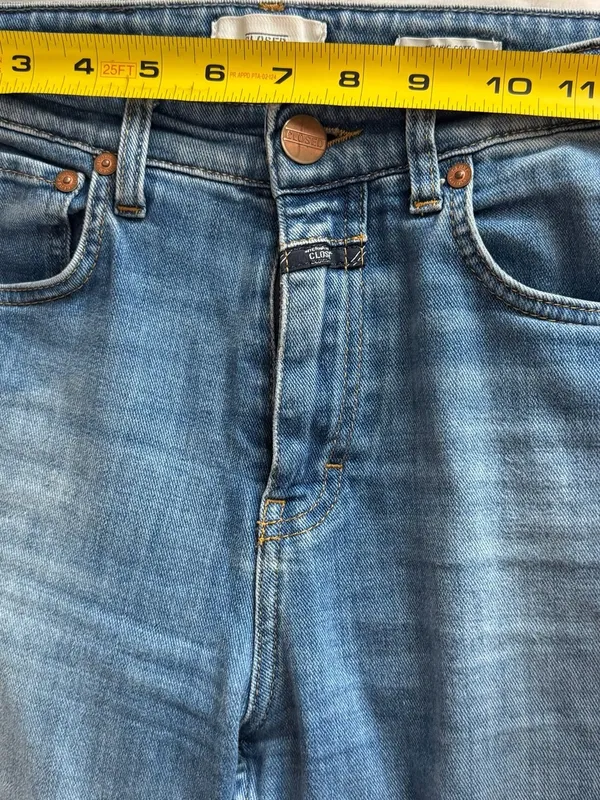 Closed organic cotton mid-rise bootcut jeans blue wash made in Italy 25 - Image 8