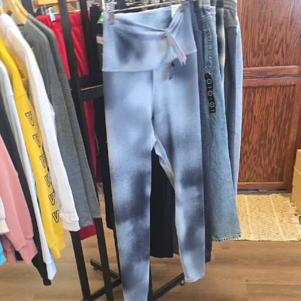 Nike Women's Black and Gray Jeans - Image 5
