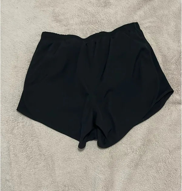 Nike Shorts - Image 2