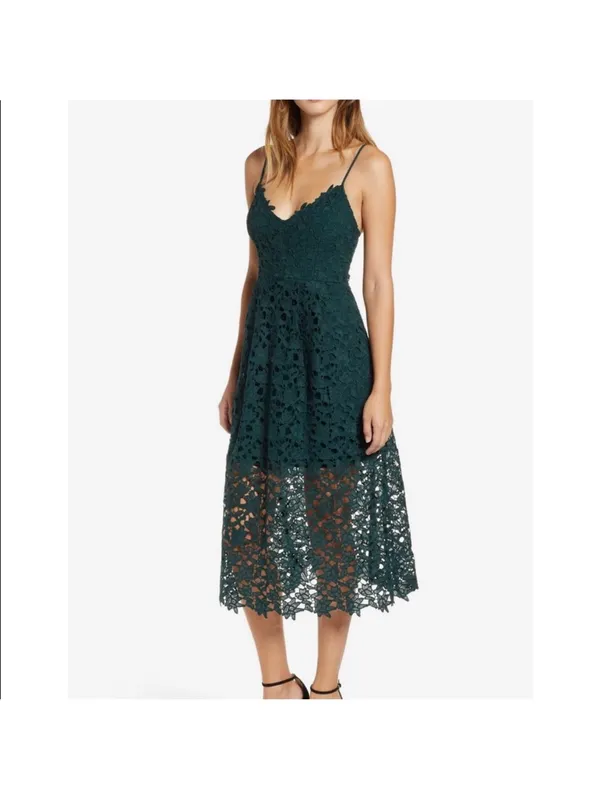 ASTR Green Lace Midi Dress - Image 2