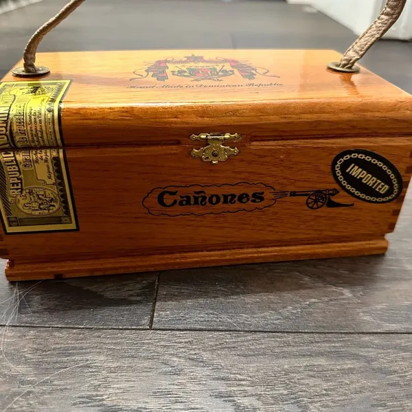 Handmade Canones Dominican Republic Cigar Box Purse - Image 2