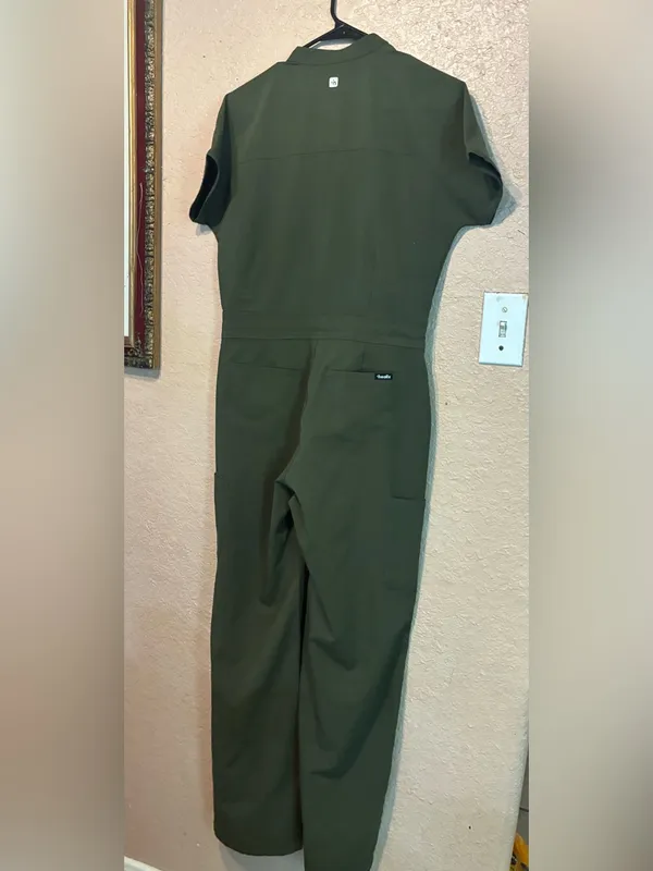 Healix Nova Scrubs Jumpsuit Olive Utility Jumpsuit - Women's Short Sleeve xs - Image 8