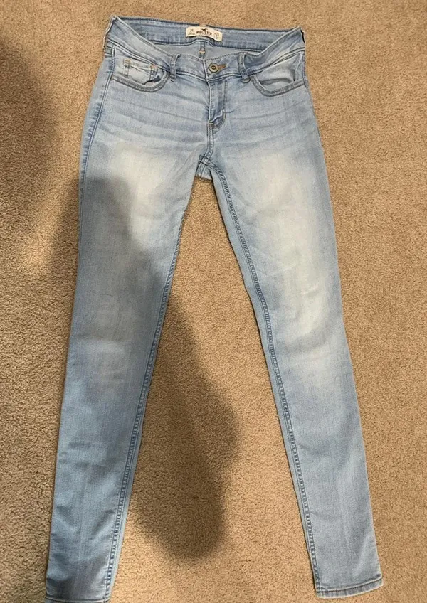 Hollister Jeans - Image 2
