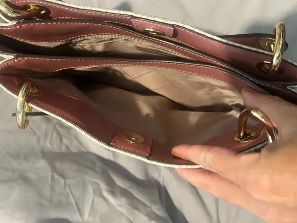 Michael Kors Teagan Large Blush tote - Image 6