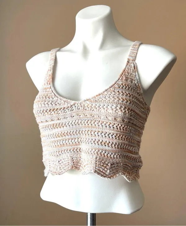 OLIVACEOUS | Multicolored Crochet Knit Scalloped Hem Cropped Tank Top Sz S - Image 2