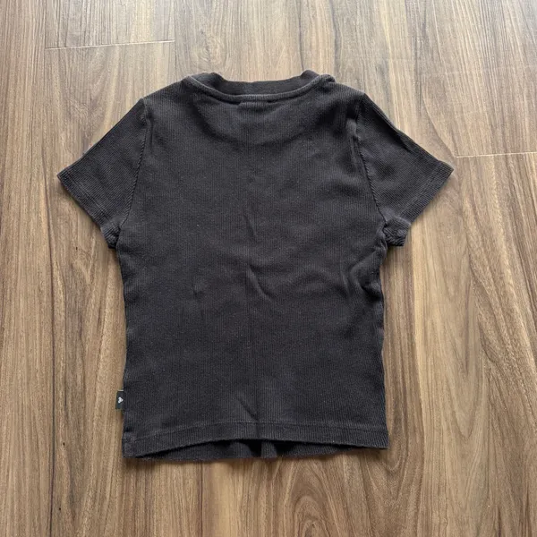 Aritzia TNA Baby Tee - Image 4