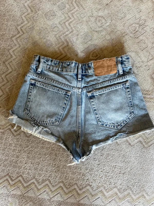 ZARA Denim Shorts High-Rise - Image 2