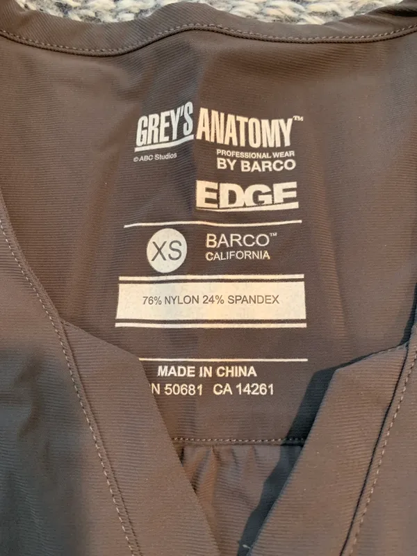 Grey’s Anatomy Scrub Set - Image 3