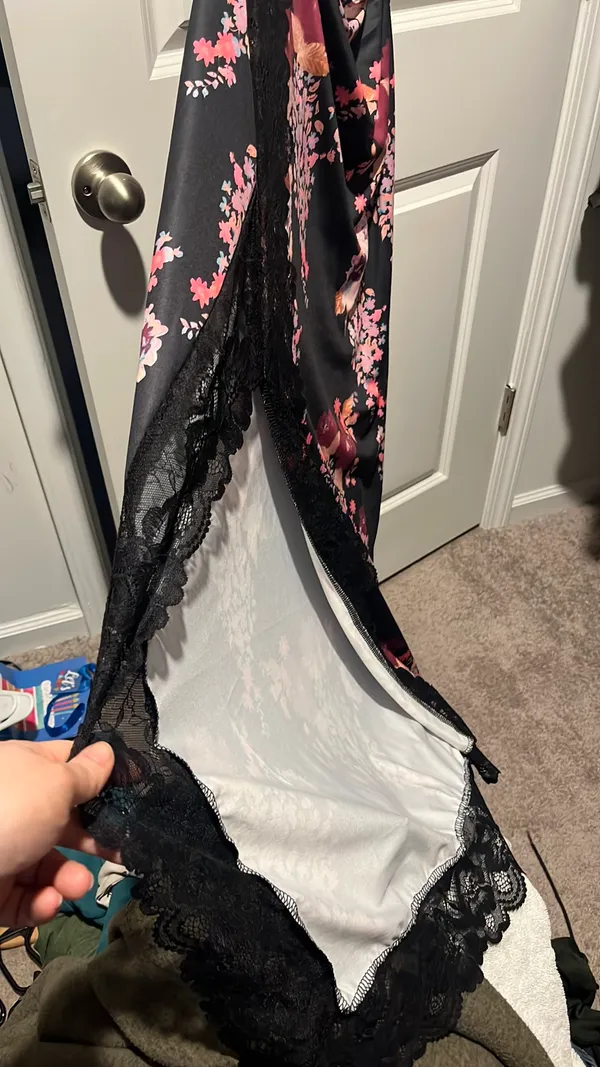 Dress Size L - Image 2