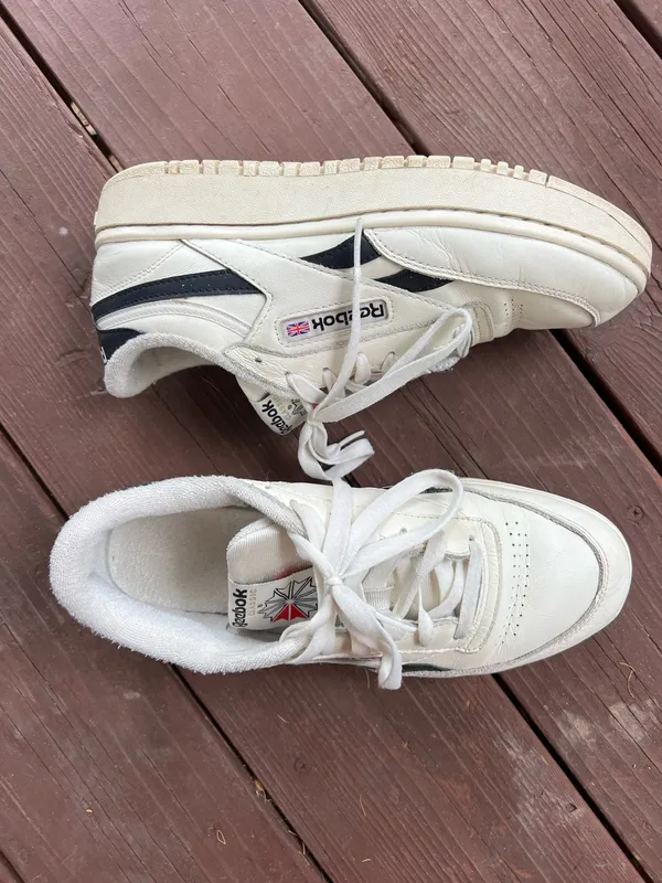 Reebok white and black Club C Revenge trainers  - Image 2