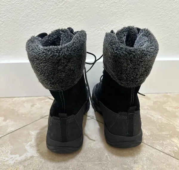 ASICS Boots - Image 3