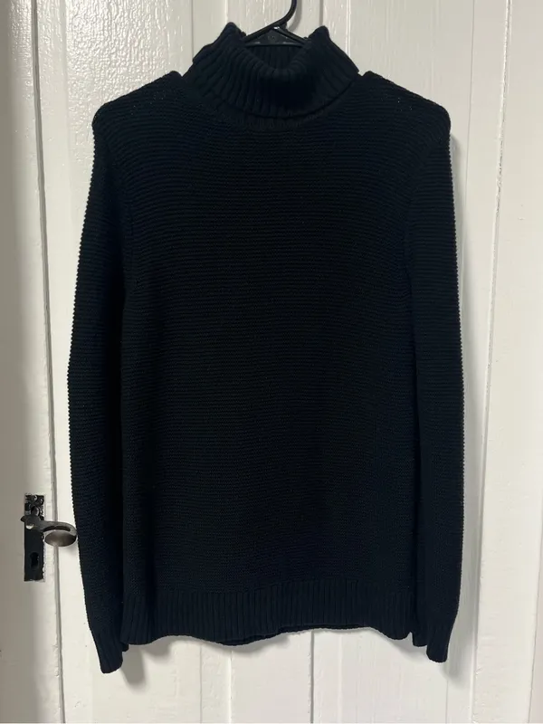 J.Crew Classic Turtleneck Waffle knit Wool Blend Black sweater size small - Image 2