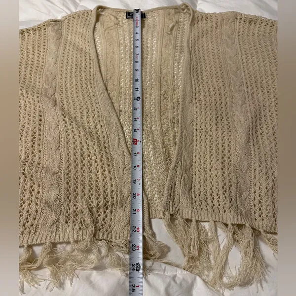 POL Cream Oversized Cap Sleeve Cardigan with Fringe - NWOT - Size S - Image 10