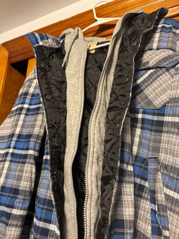 Insulated flannel jacket - Image 3