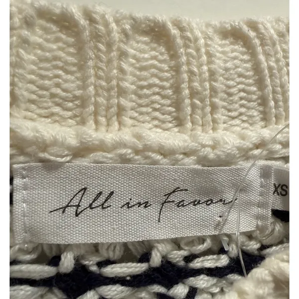 All in Favor Navy and Cream Stripe Knit Sweater‎ Size Xs - Image 5