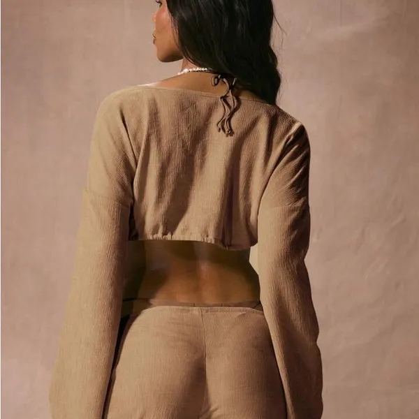 Open Plunge Neck Adjustable Tie Hem Top and Pants Set - Image 4