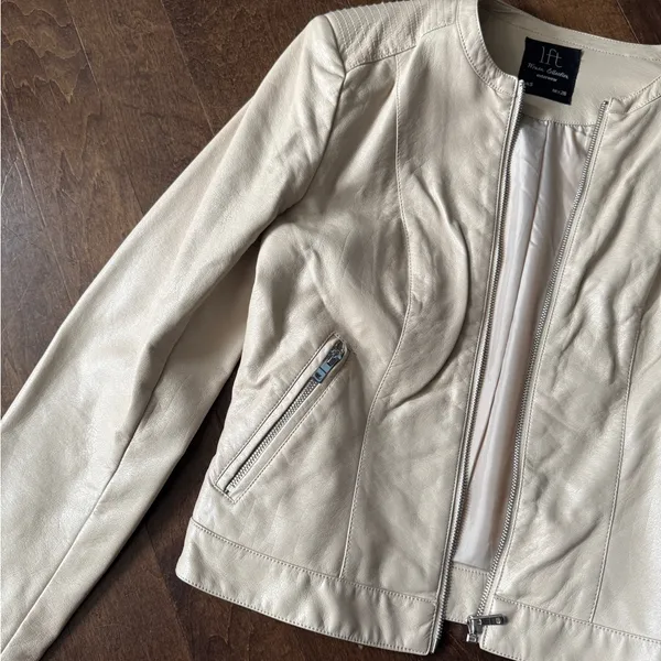 Lefties fitted tan leather jacket from Barcelona size small - Image 4