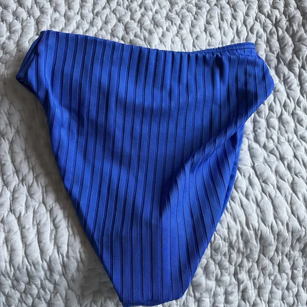 ASOS Ribbed‎ High Waist Bikini Bottoms Womens Size 2 Blue Swim Beachwear Ribbed - Image 4