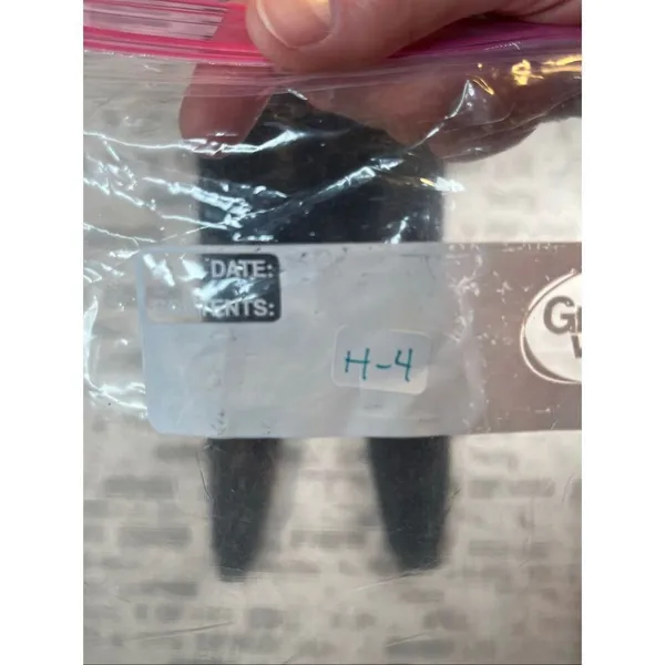 Figs | women black scrub pant joggers - Image 4