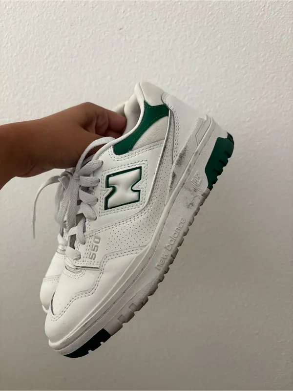 New balance 550 sneakers in white and green - Image 6