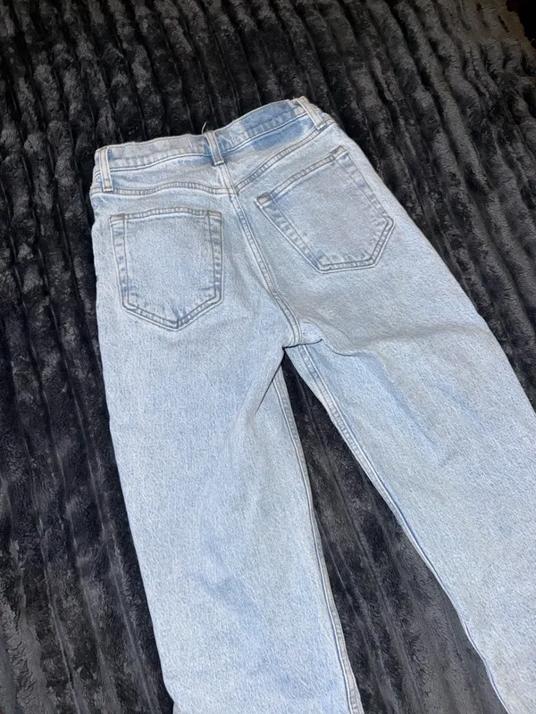 Abercrombie Crossover 90s Straight Jeans - Image 3