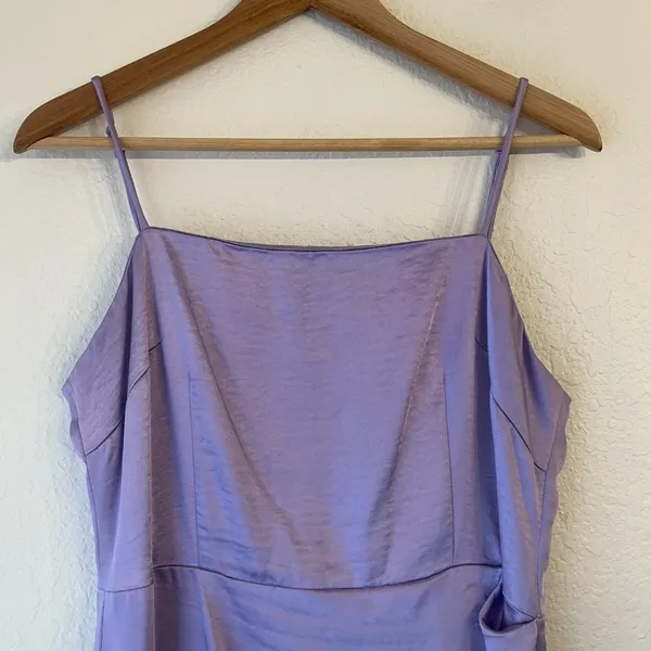 Elliat Casey Ruched‎ Dress Large Lilac Purple Wedding Guest Semi Formal Event - Image 3