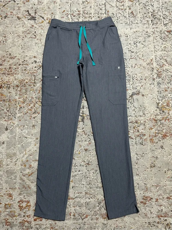 FIGS Yola Skinny/Cargo Scrub Pants Size XS Tall - Image 10