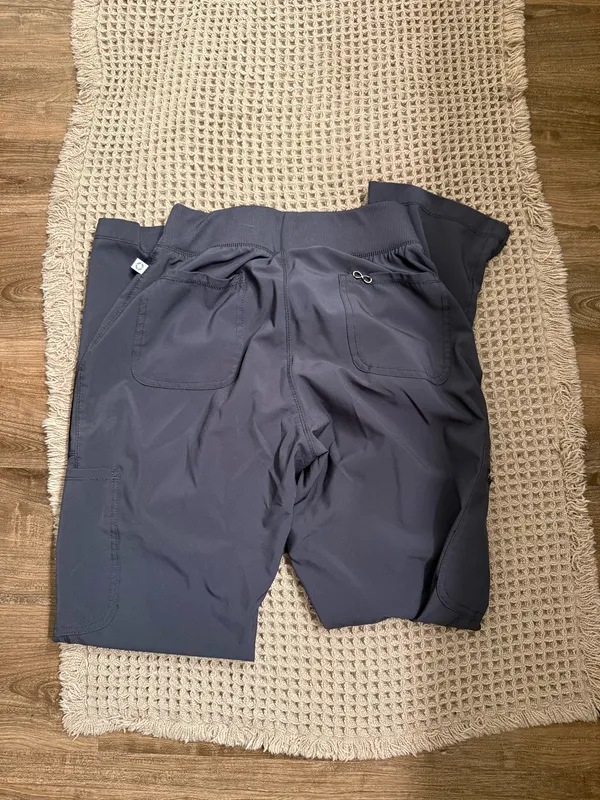 Cherokee Infinity Scrubs Set - Image 3