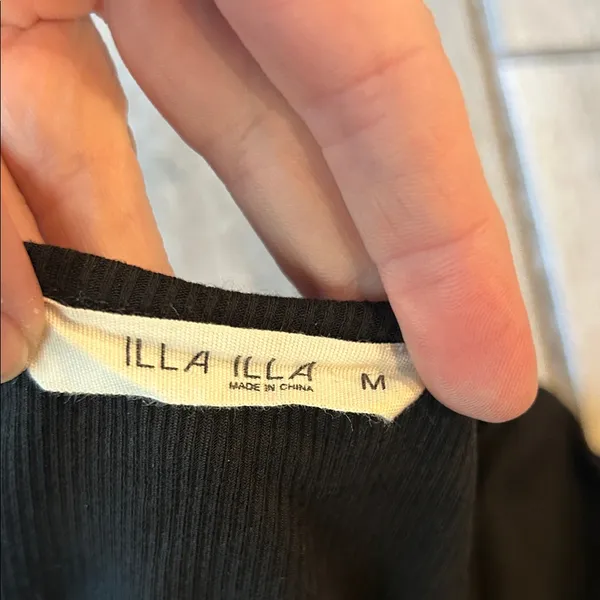 ILLA ILLA Black Gathered Long Sleeve Top - Image 2
