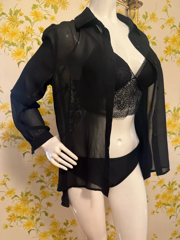 TCEC Black Sheer Button-Up Blouse size S/M - Image 2