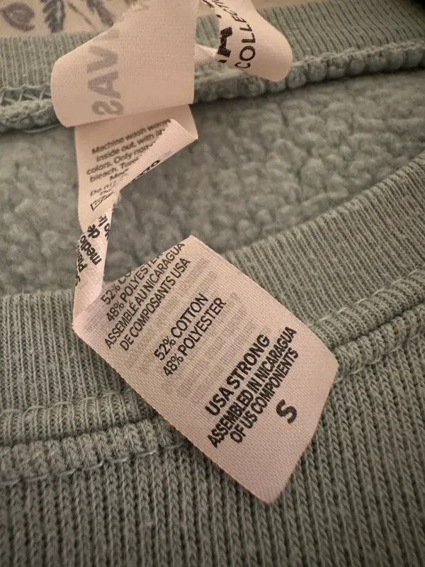 Cinnamon Shore’s Crewneck Green - Image 3