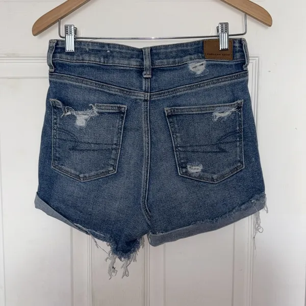 American Eagle Blue Distressed Mom Short Jeans Shorts Size 6 - Image 2