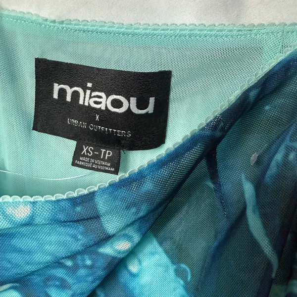 Y2k mini skirt urban outfitters brand new - Image 3