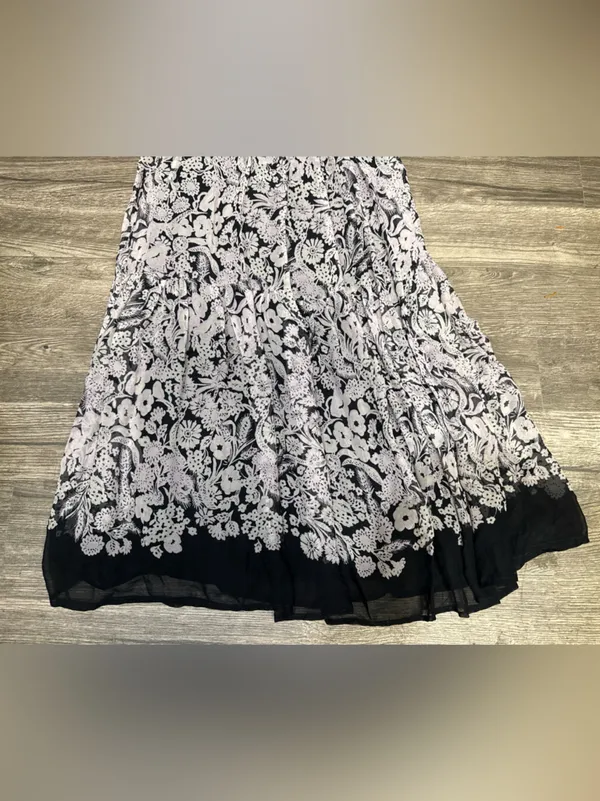 by Anthropologie Small Floral Smocked Puff Sleeve Midi Dress Boho Black - Image 4