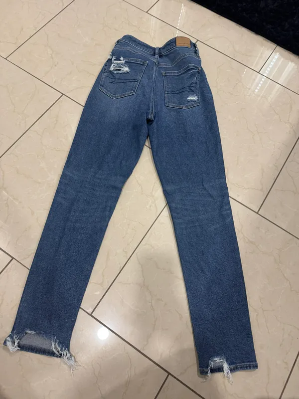 Outfitters - Image 5