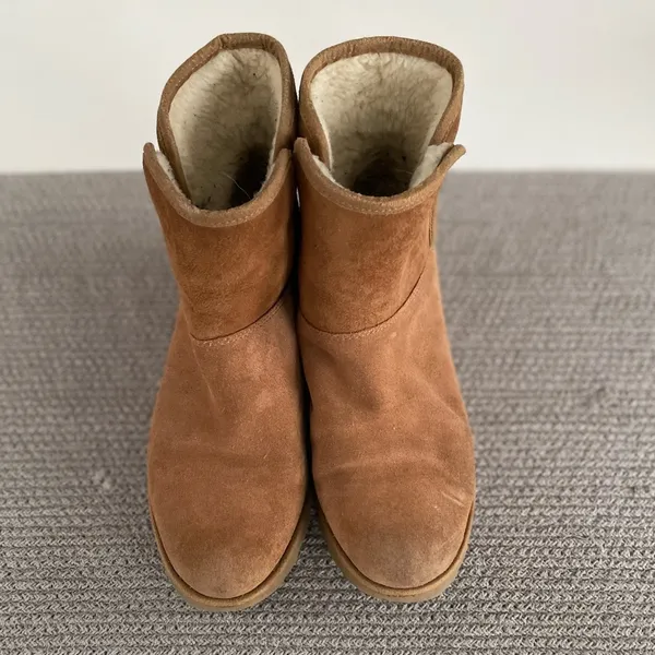 UGG Kristin Wedge Boot Bootie in Chesnut Tan Brown Size 8.5 - Image 6