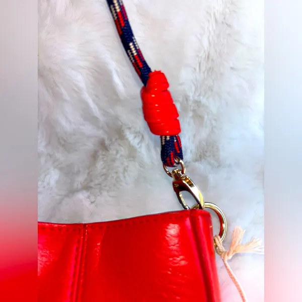 Red Cross Body Purse Bag ~ NWTS ~ With Red white Blue 4th July Straps handles - Image 6