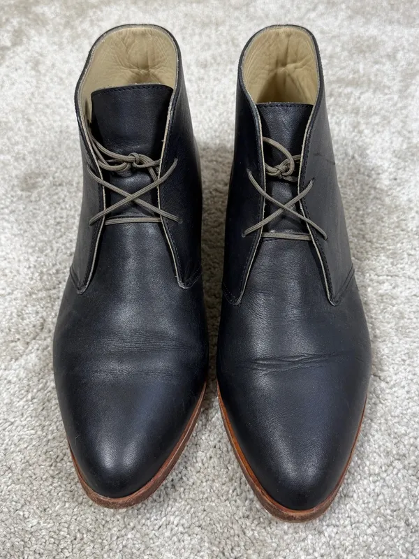 Nisolo Isa Chukka Boots Leather Oxford Block Heels in Black 7.5 - Image 4