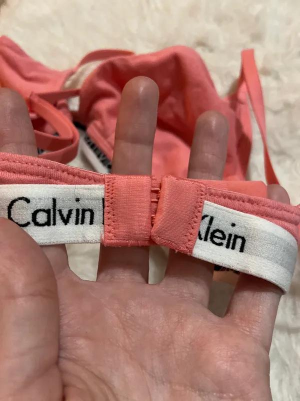 Calvin Klein Triangle Sports Bra - Image 2