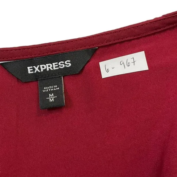 Express Women Size Medium Dress Maroon Long Sleeve Ruffle Hem | 6-967 - Image 3