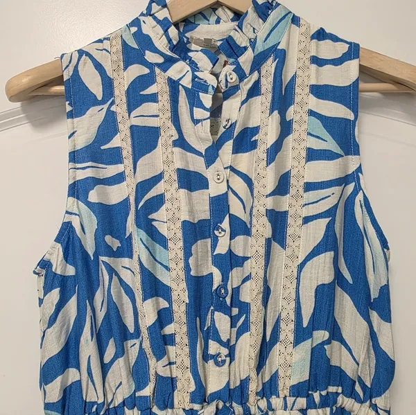 Womens Floral Print Maxi Dress Blue White Long Dress Size Small Tropical Travel - Image 6