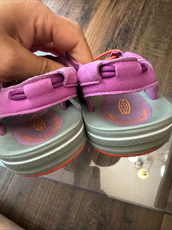 Keen Woven Sport Sandals in Pink and Orange - Image 10